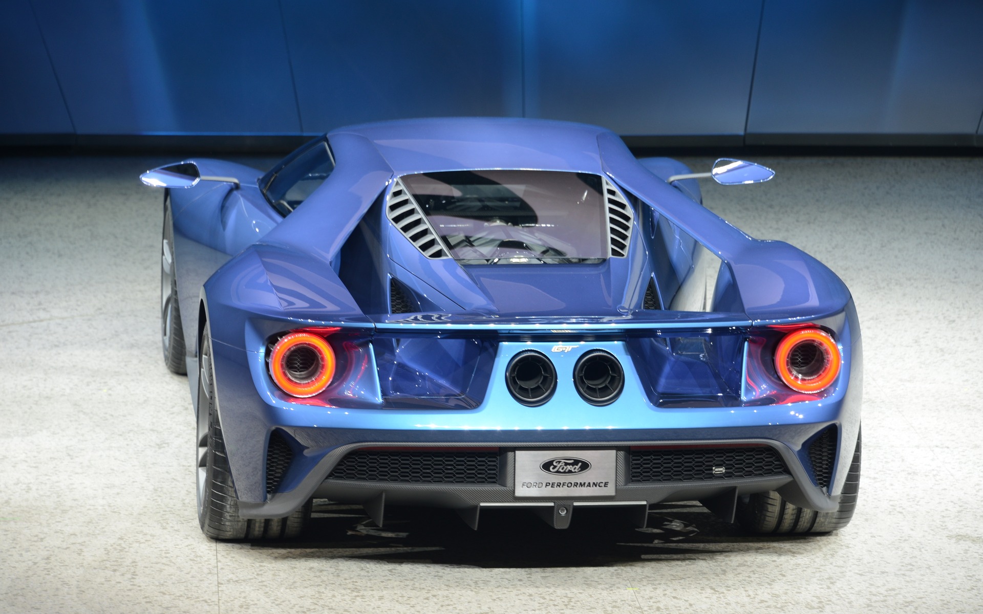 Ford Gt Glorious Return For The Legendary Supercar