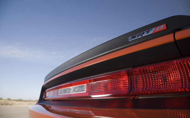 Dodge Challenger SRT8 2008