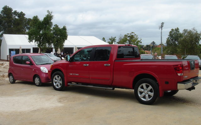 Nissan Moco et Titan