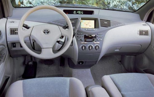 Toyota Prius, 1ere Génération