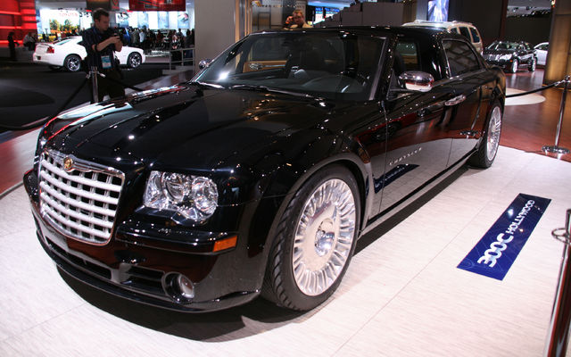 Chrysler 300C Hollywood