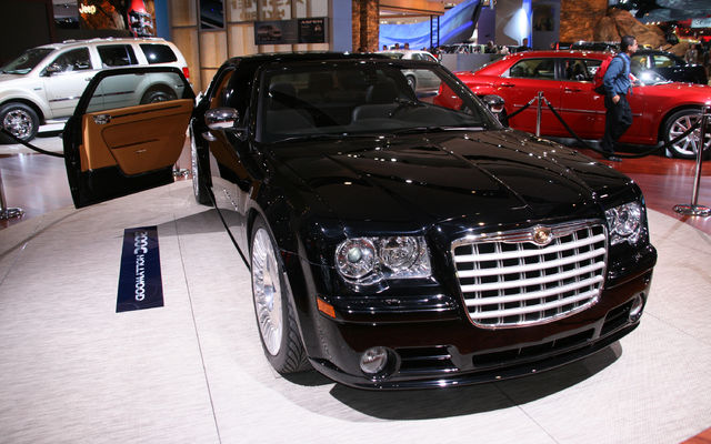 Chrysler 300C Hollywood