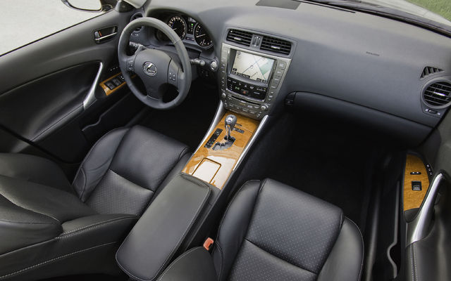 Lexus IS 2009
