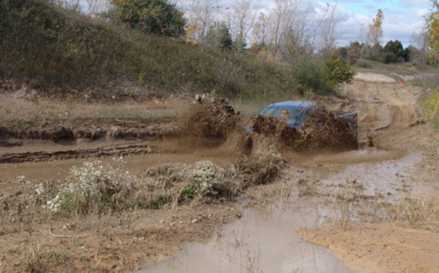 Ford F-150 2009. Bain de boue.