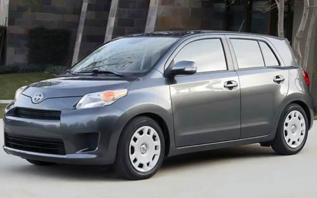 Scion xD