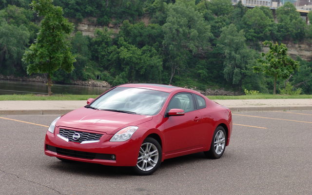 Nissan Altima Coupé