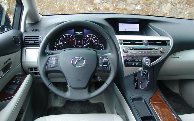 Lexus RX350 2010 sans système de navigation