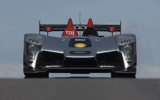 Audi R15