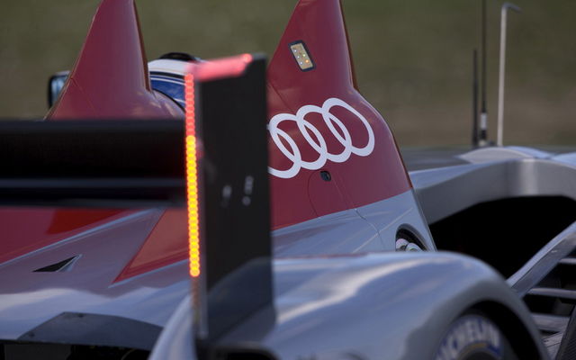 Audi R15