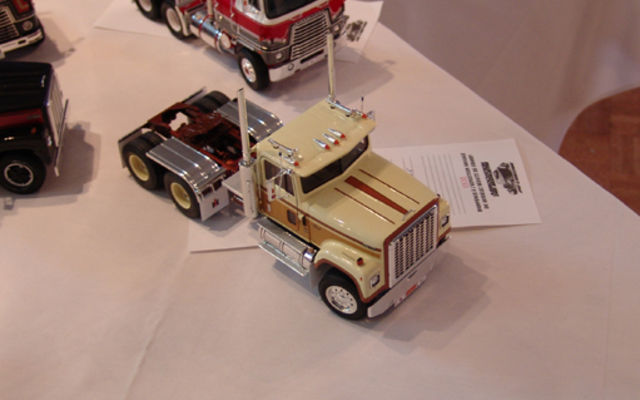 International Transtar 4300 de la fin des années '70 (échelle 1/25)