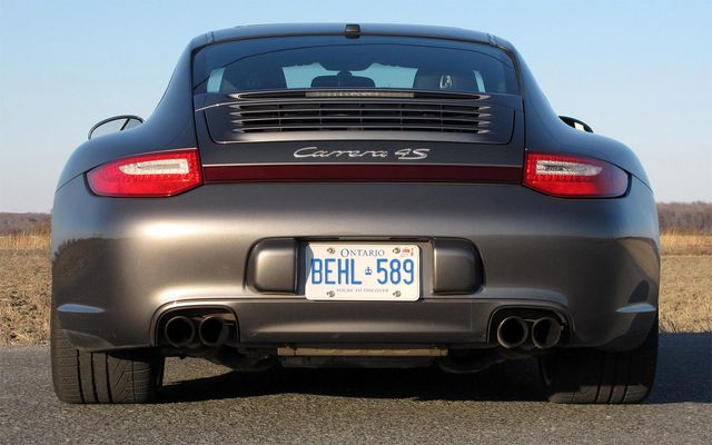 Porsche 911 carrera 4S