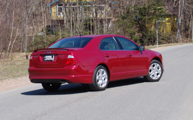 Ford Fusion SE 2010