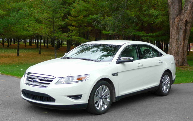 2010 Ford Taurus An Impressive New Version The Car Guide