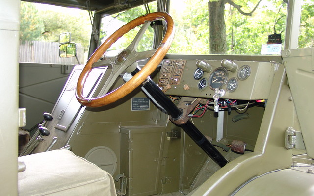 Chevrolet CMP 1944. Le comble du luxe, un volant en bois!