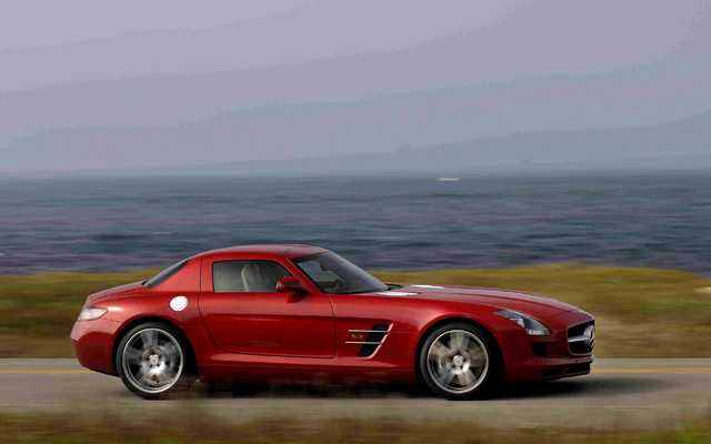 Mercedes-Benz SLS AMG