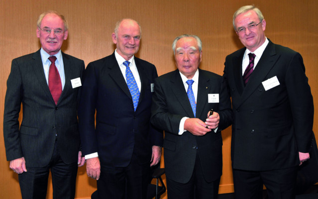Detlef Witting, Ferdinand Piëch, Osamu Suzuki et Martin Winterkorn