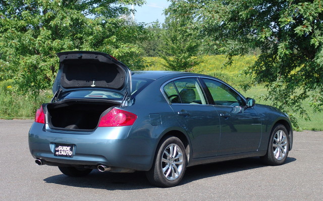 Infiniti G37x 2009