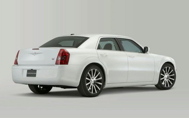Chrysler 300 S6 2010