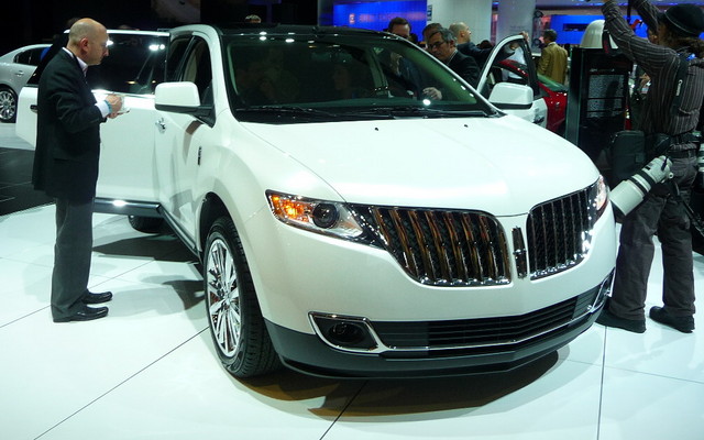 Lincoln MKS