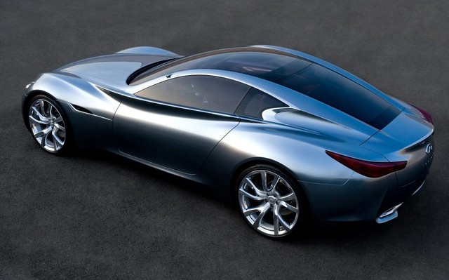 Infiniti Essence Concept