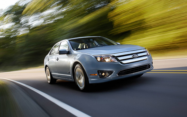 Ford Fusion Hybrid avec SmartGauge