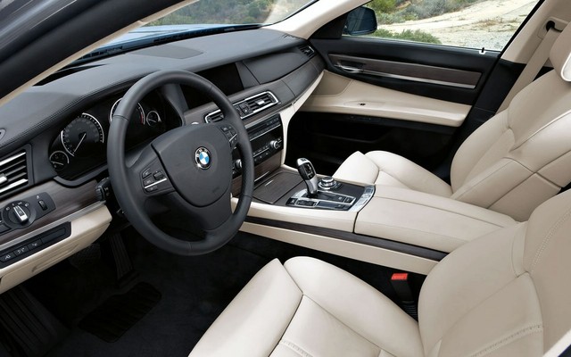 BMW ActiveHybrid 7 2011