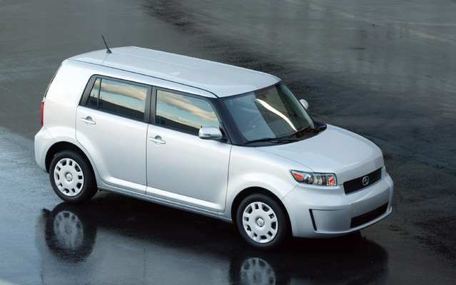 Scion xB 2011