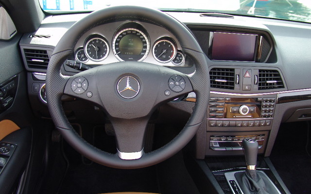 Mercedes-Benz Classe E cabriolet 2011