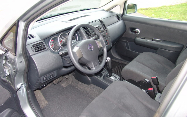 Nissan Versa 1,6 2009