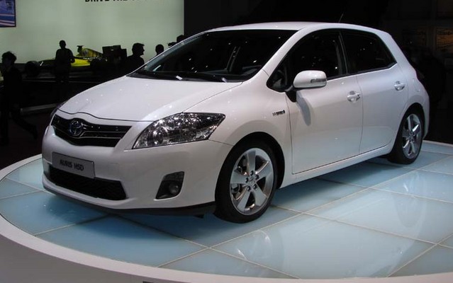 Toyota Auris Hybrid