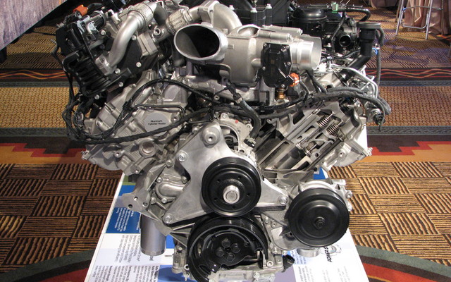 V8 6,7 litres diesel