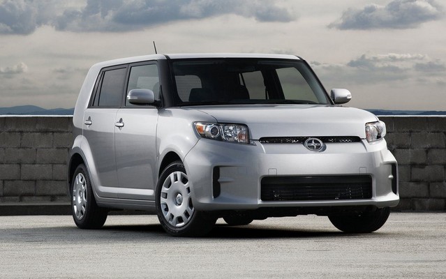 Scion xB 2011