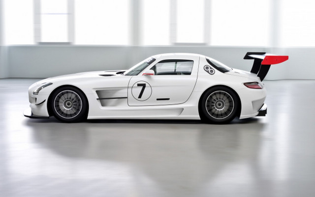 Mercedes-Benz SLS GT-3