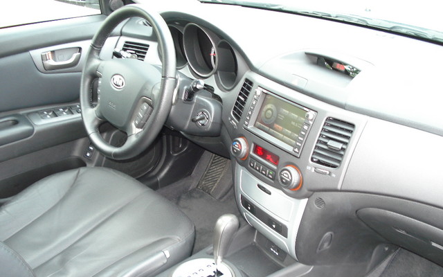Kia Magentis LX-V6 2010