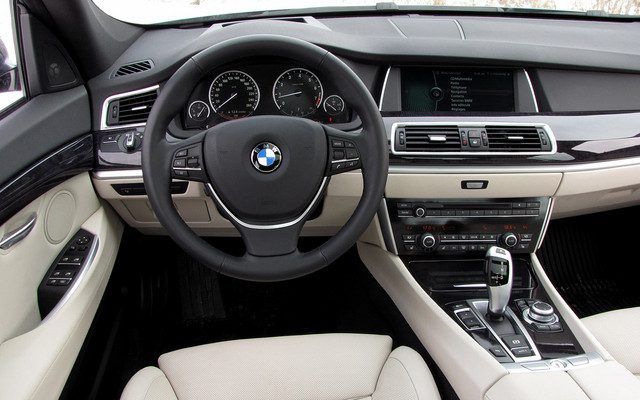 BMW 550i Gran Turismo 2010
