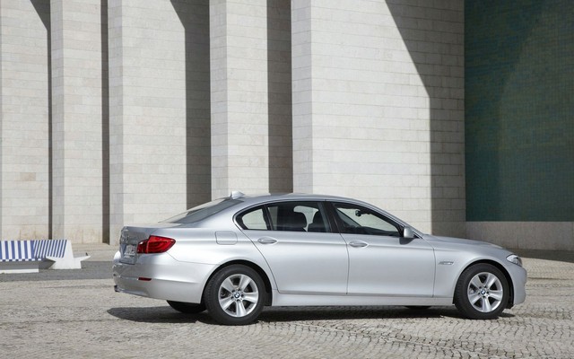 BMW 5Series LW 2011
