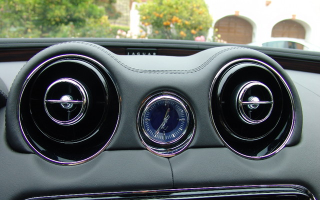 Jaguar XJ L 2011