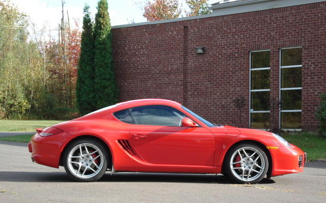 Porsche Cayman S 2010