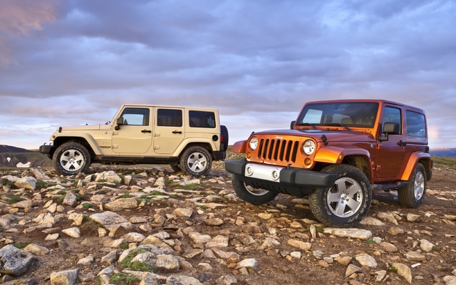 Jeep Wrangler and Wrangler 2011: All-new interior and more... - The Car  Guide