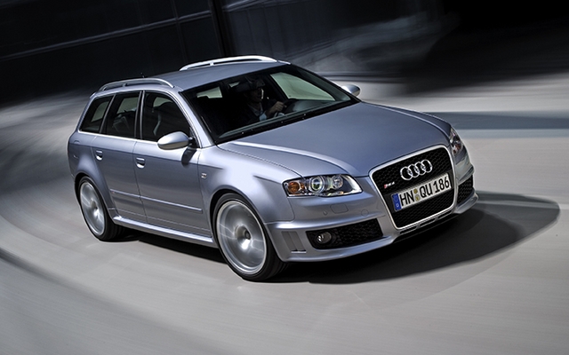 Audi RS4 Avant Quattro 2006