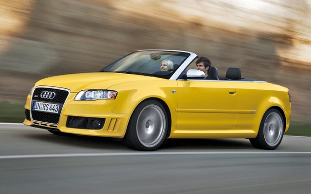 Audi RS4Cabrio Quattro 2006