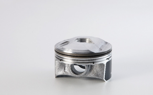 Ce piston a dôme permet d'obtenir un taux de compression de 14:1