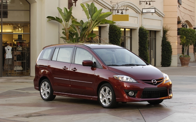 The 2010 Mazda5: The Mini Minivan That 