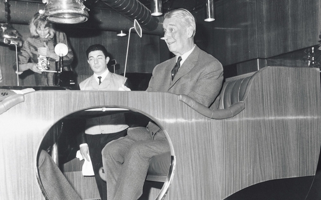 Maurice Chevalier au Pub Renault en 1963