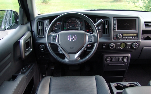 Honda Ridgeline EX-L Navi 2010