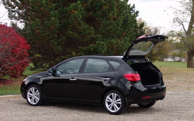 Kia Forte5 SX 2011
