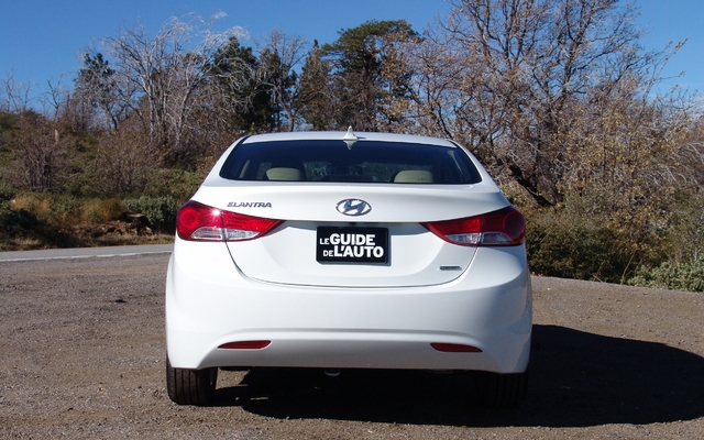 Hyundai Elantra 2011