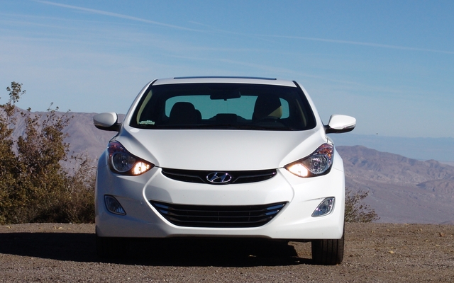 Hyundai Elantra 2011