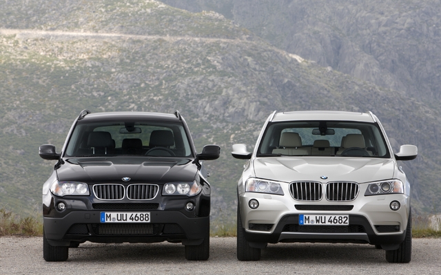 BMW X3. Le "vieux" à gauche, le modèle 2012 à droite