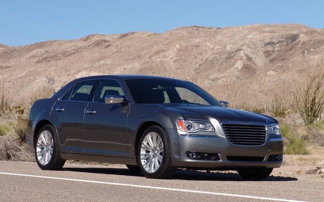 Chrysler 300 2011